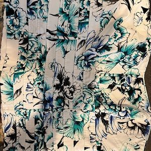 WHITE HOUSE BLACK MARKET White Floral Tiered Bustier Corset Top